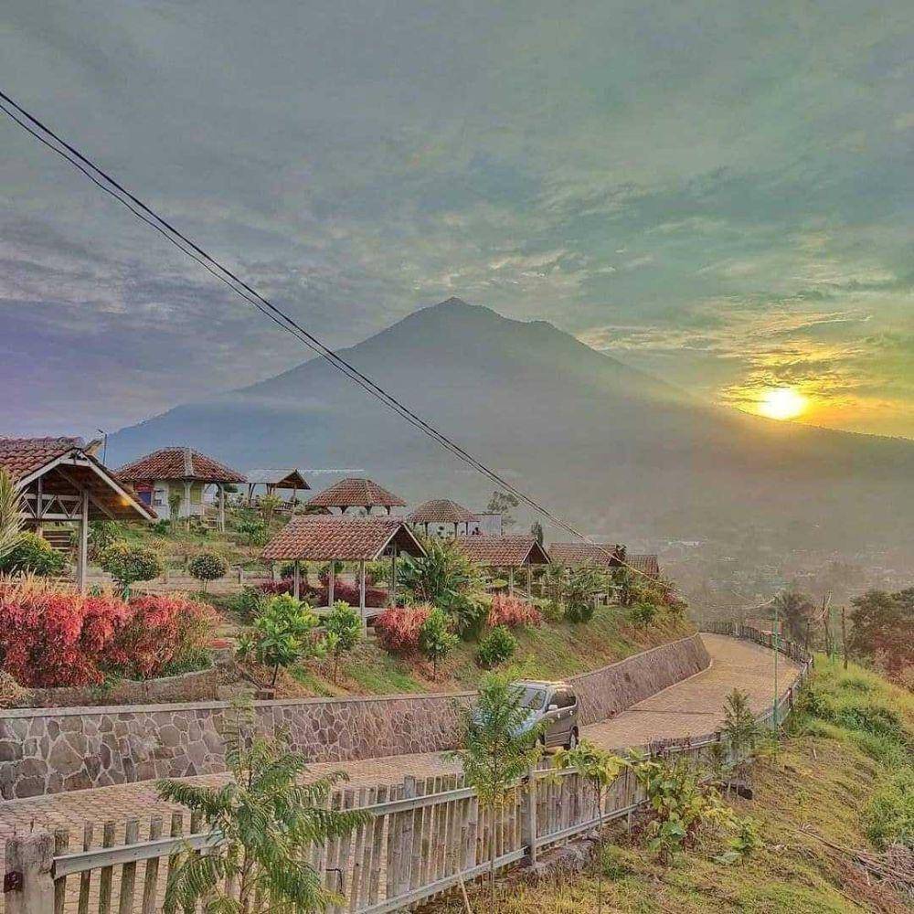 Bukit Idaman (instagram.com/rosearmen_)