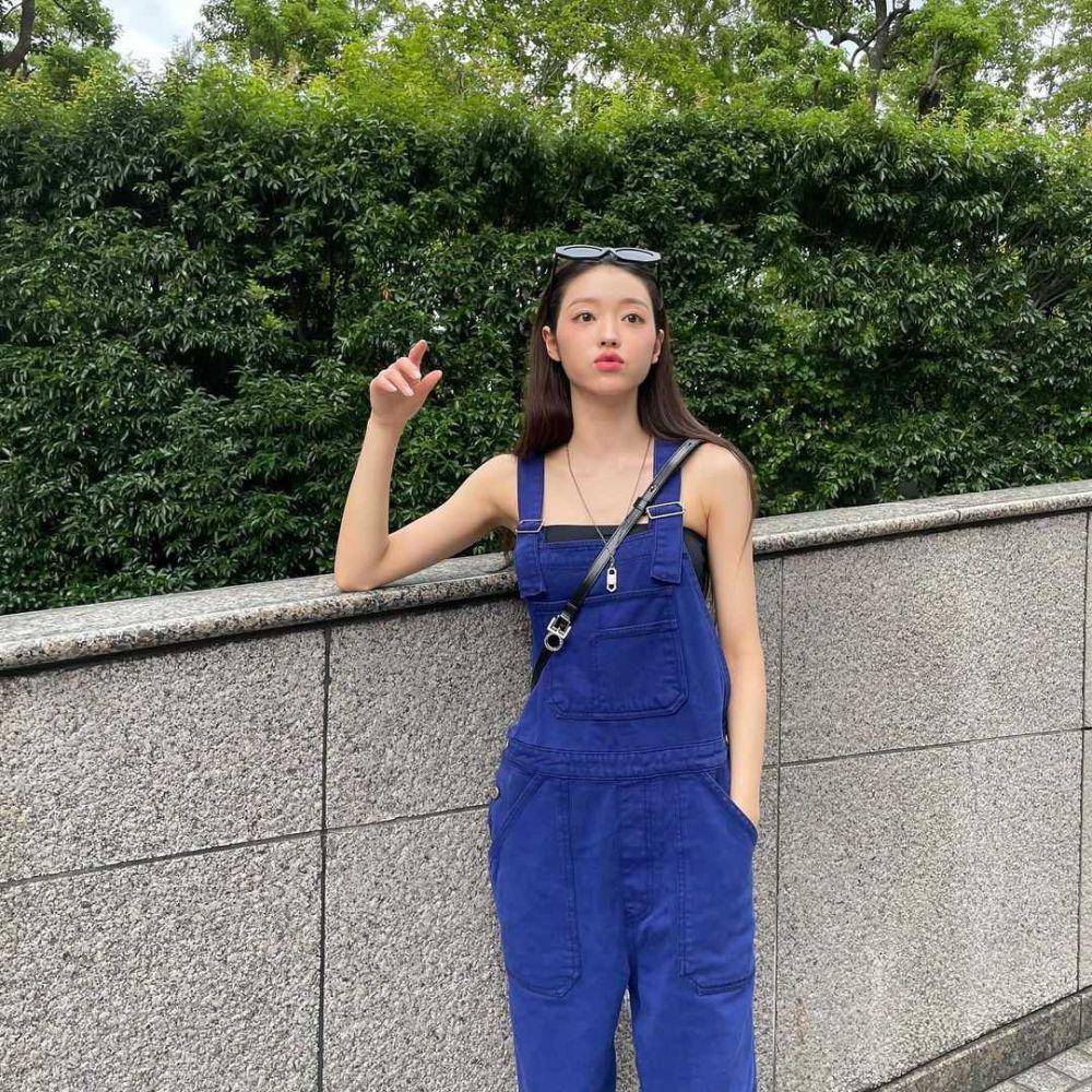 Outfit keren YooA Oh My Girl (instagram.com/yoo_sha)