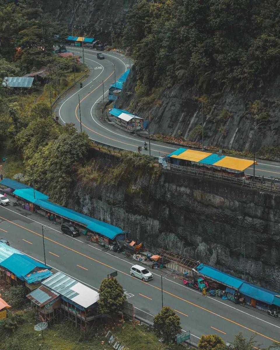 Kelok Sembilan (instagram.com/tohing_27)