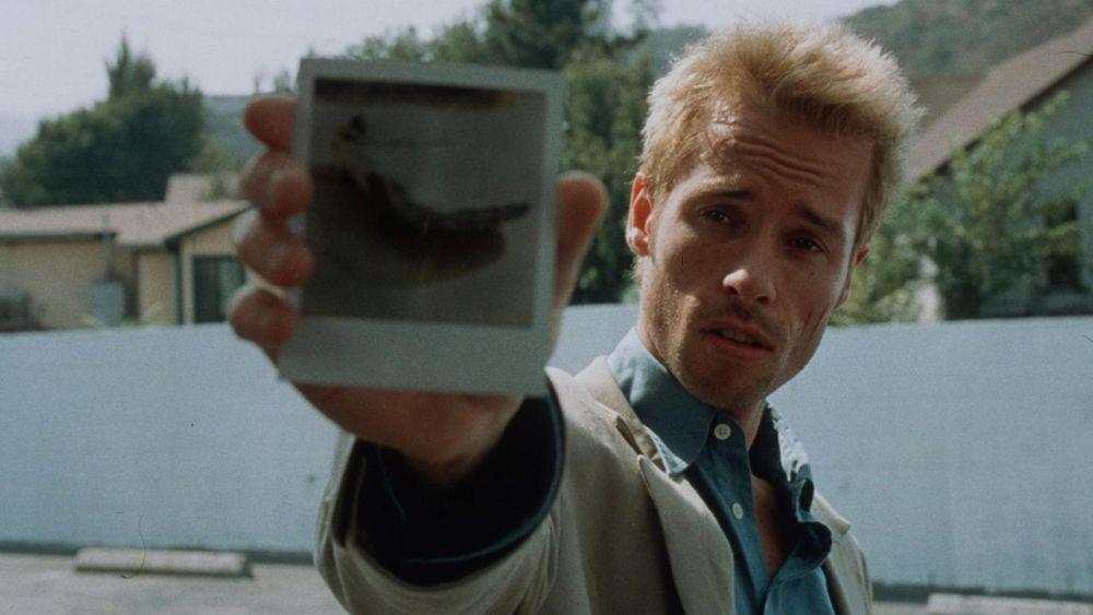 cuplikan film Memento (dok. Summit Entertainment/Memento)