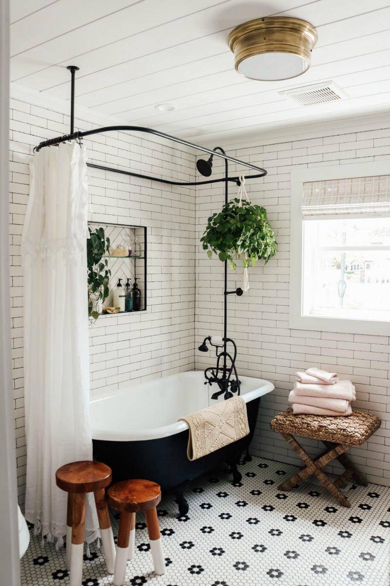 inspirasi dekorasi kamar mandi modern farmhouse (nestingwithgrace.com)