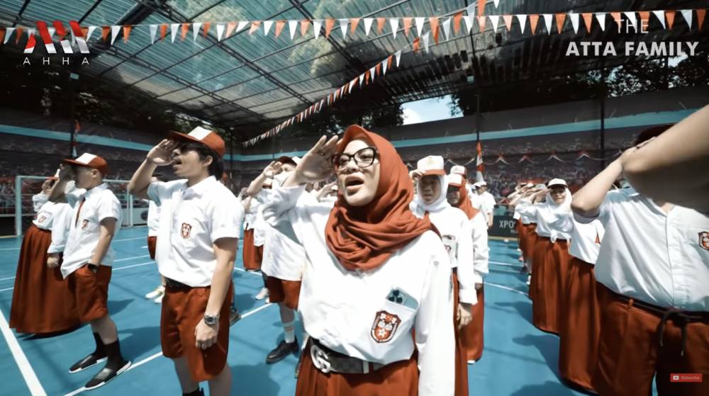 momen Atta merayakan Hari Kemerdekaan Indonesia (YouTube.com/AH)