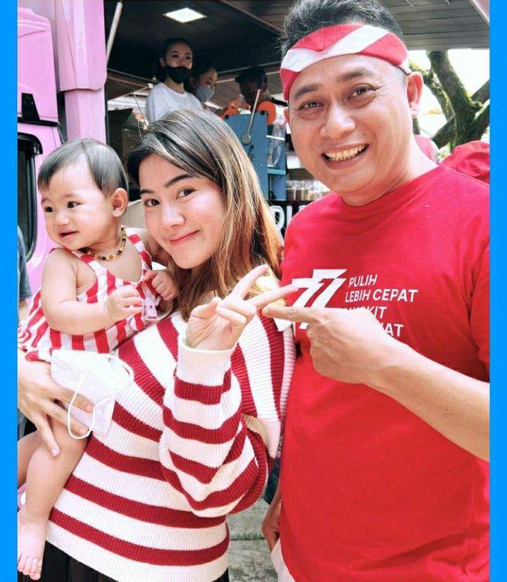 Potret Felicya Angelista dan putri dihari kemerdekaan. Instagram.com/felicyangelista_