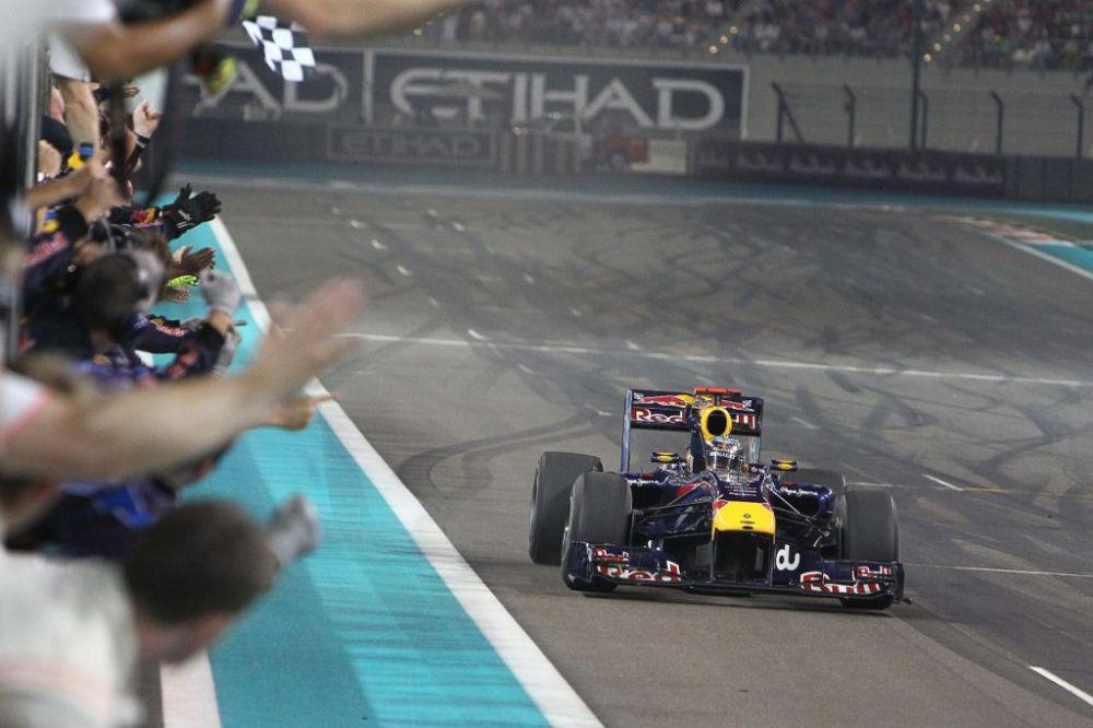 Sebastian Vettel menjadi juara dunia Formula 1 2010. (formula1.com)