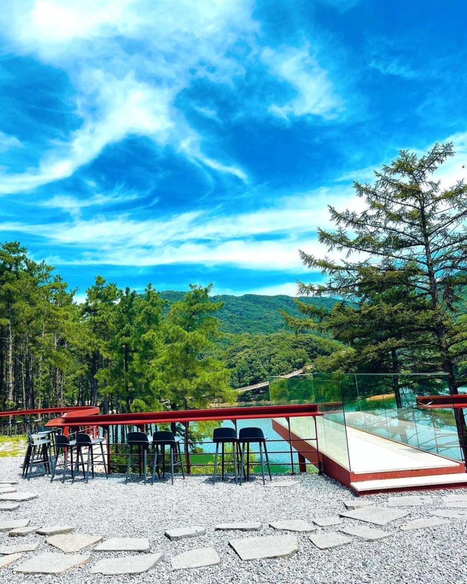 Red Bridge Paju (instagram.com/redbridge_paju)