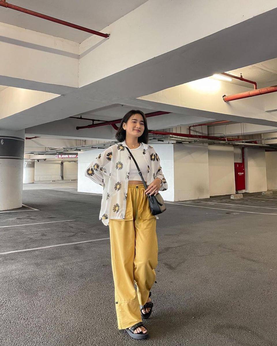 padu padan outer ala selebgram Jesicaceren (instagram.com/jesicaceren)