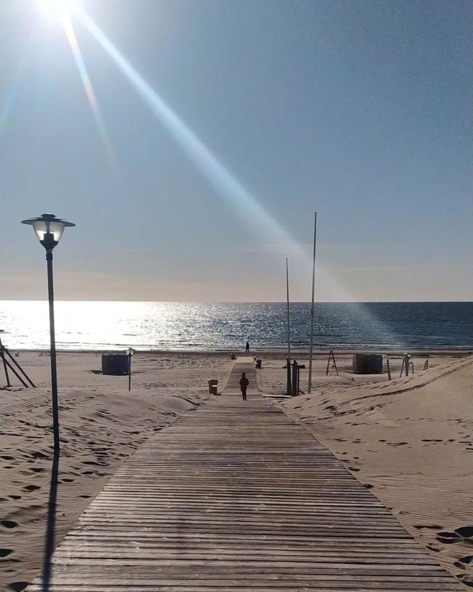 Ventspils Beach (instagram.com/lenaforgetmenot)