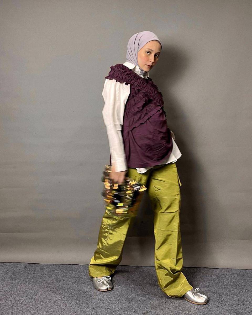 inspirasi outfit ibu hamil hijab ala nissa chair (instagram.com/nissachair)