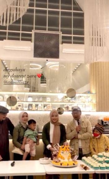 ulang tahun Zara (Instagram.com/camilliazr)