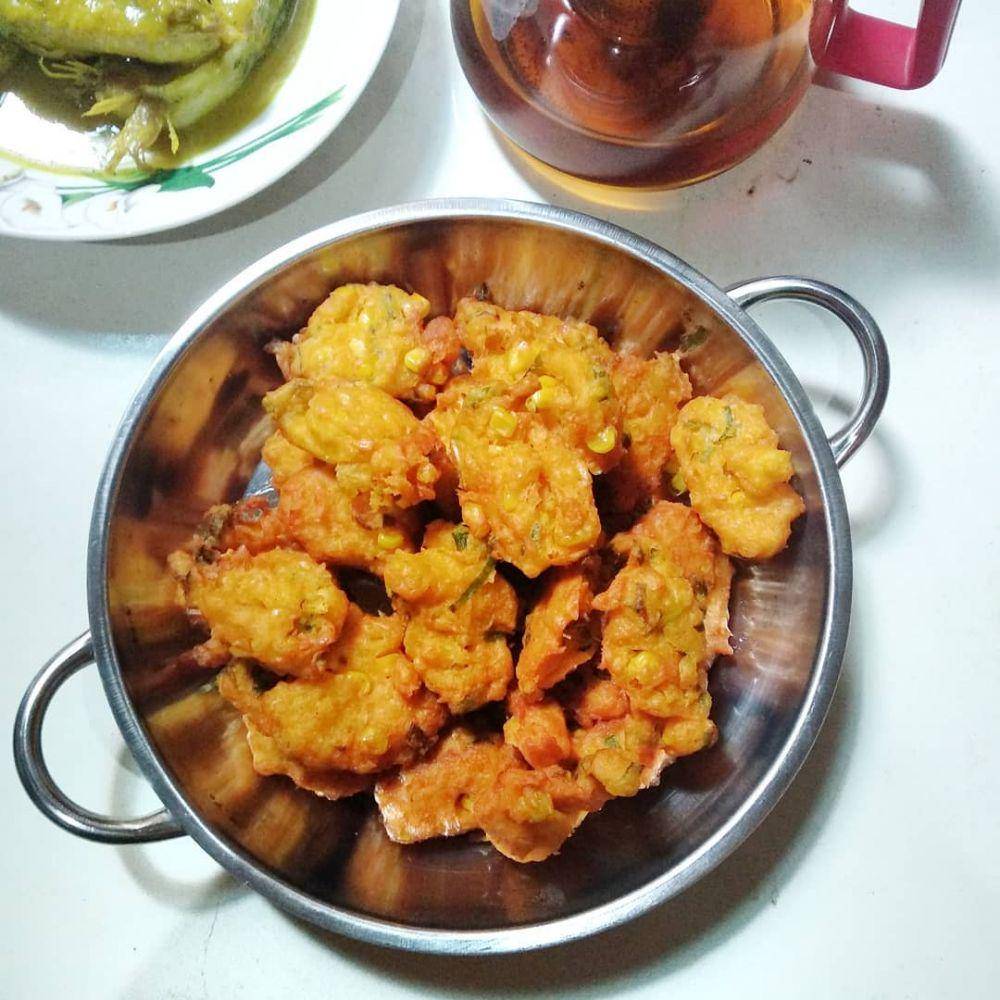 perkedel jagung (instagram.com/ndalem_sadajiwa)