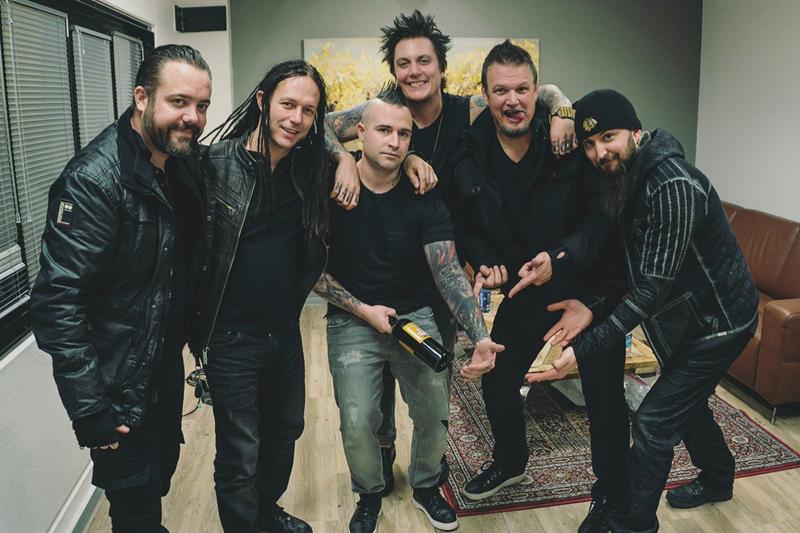 Lirik dan Chord Lagu Dear God - Avenged Sevenfold, Bikin Nostalgia
