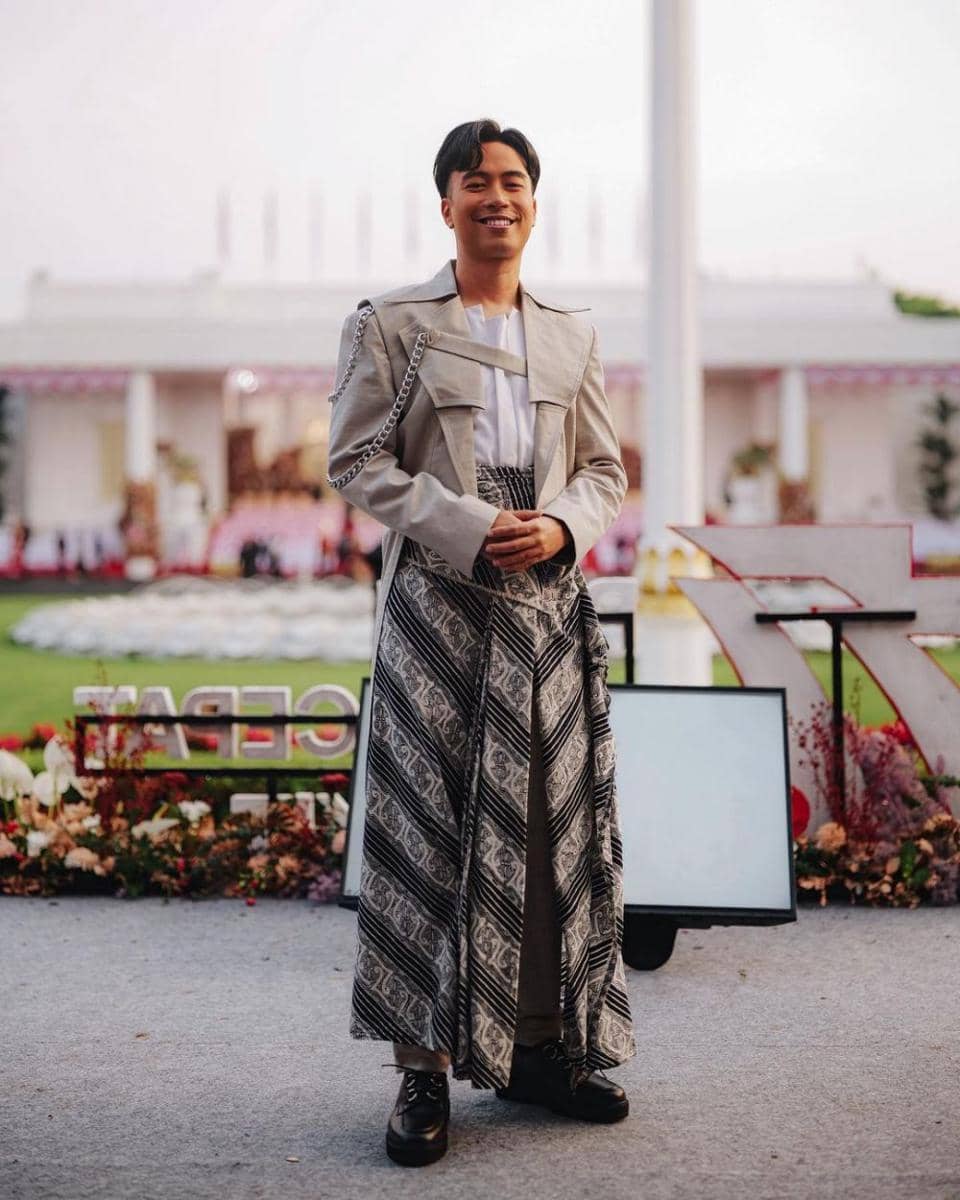OOTD Artis Pria Rayakan Agustusan (Instagram.com/vidialdiano)