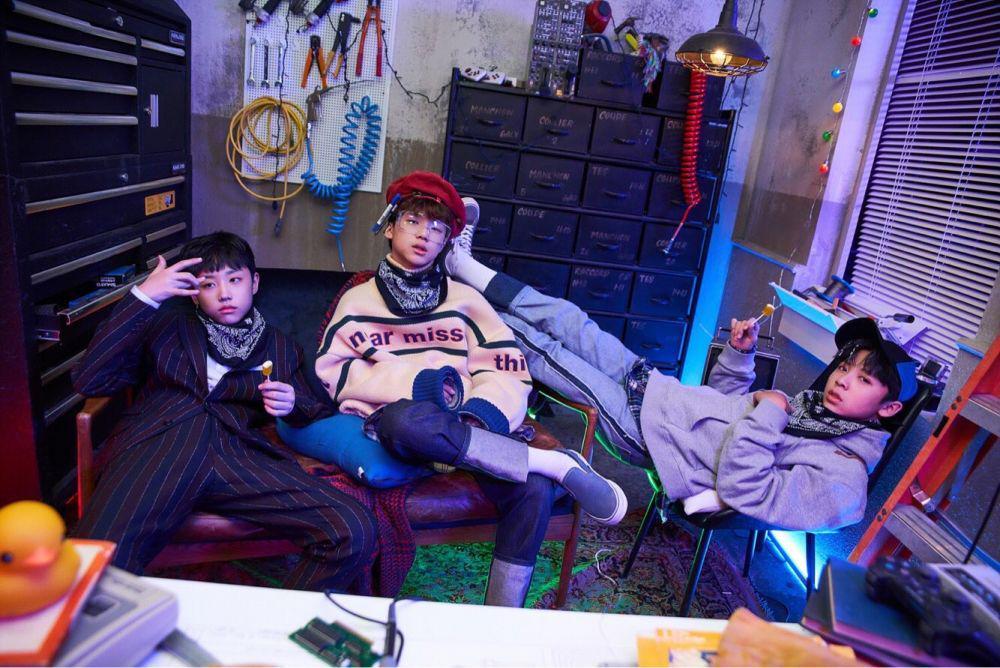 OGZ SCHOOL (twitter.com/minhyeonn_)