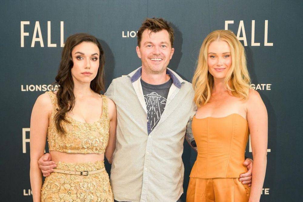 potret Grace Caroline Currey, Scott Mann, dan Virginia Gardner di movie screening Fall (instagram.com/fallmovie)