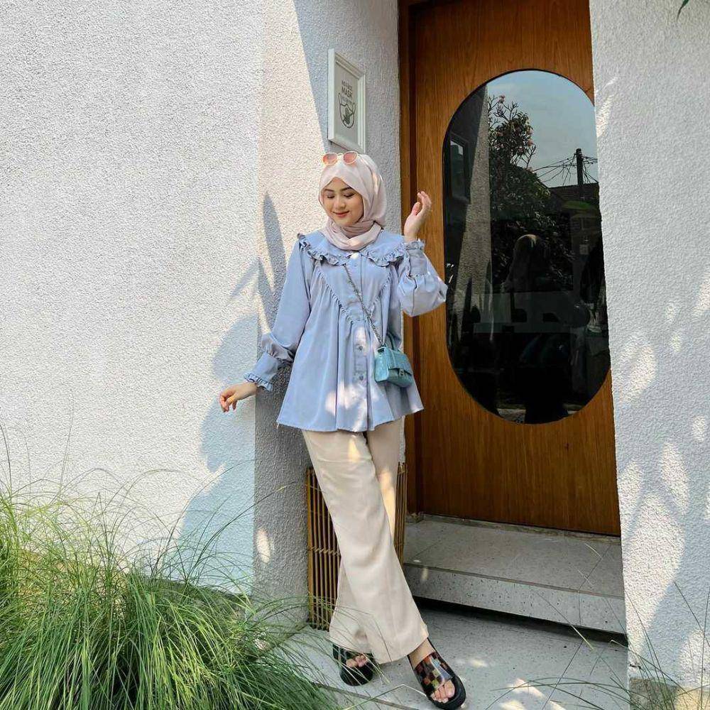 OOTD Buat Kuliah (instagram.com/alifhiafitri)