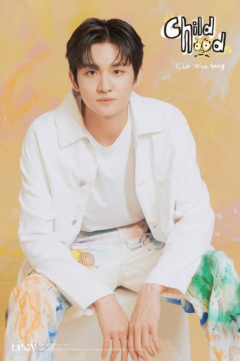 Shin Gwangil dalam official photo 1st Full Album Lucy Band Childhood (instagram.com/band_lucy)