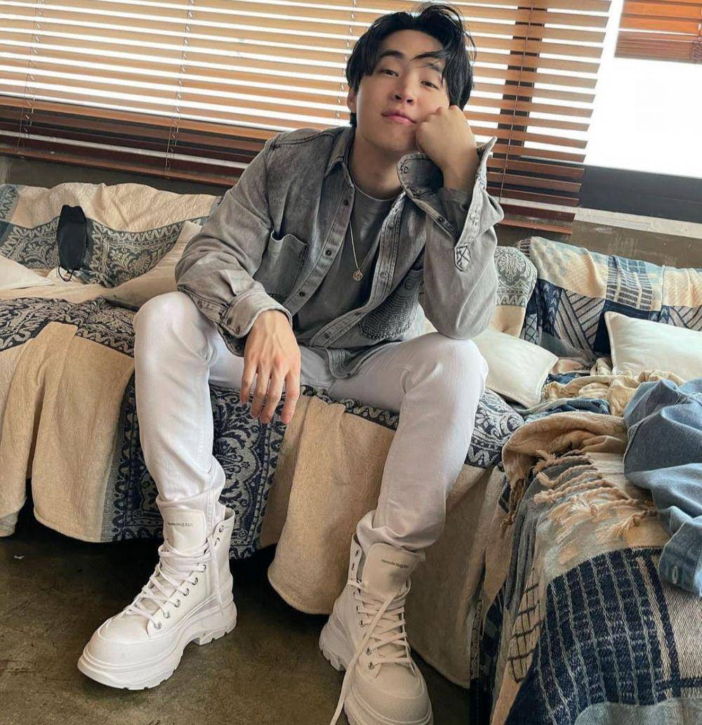 Henry Lau (instagram.com/henryl89/)