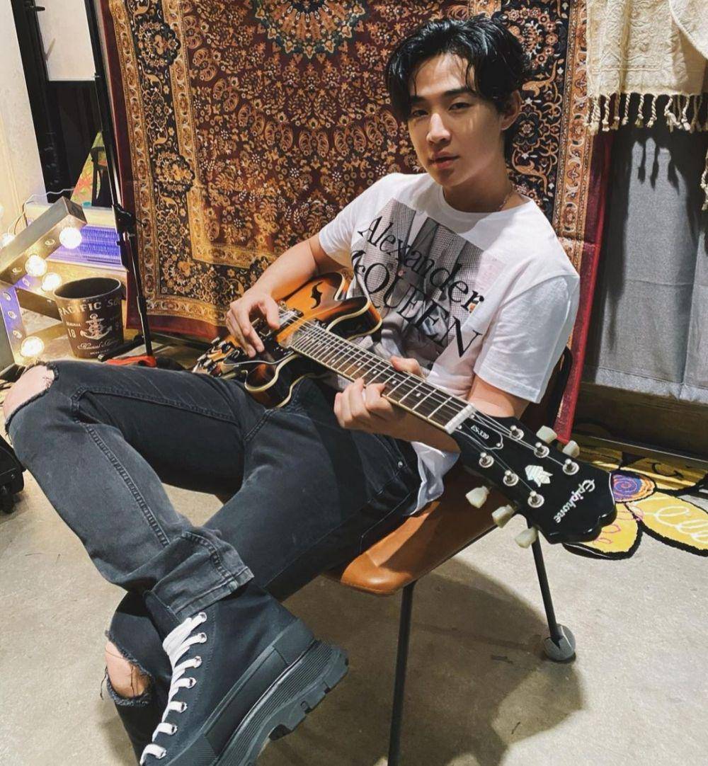 Henry Lau (instagram.com/henryl89/)