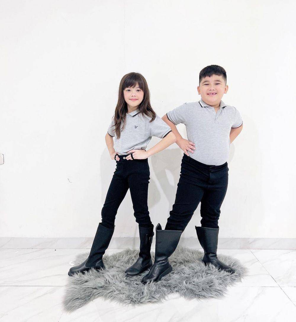 Zoe Joanna dan Zac Jaden (instagram.com/twinszfrizzy)