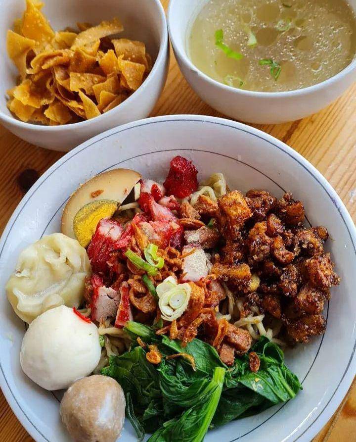 Bakmi Medan Novel (instagram.com/vinsifoodupdate)