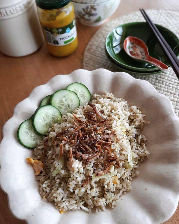 ilustrasi nasi goreng dengan ikan asin (instagram.com/asmaralexa)
