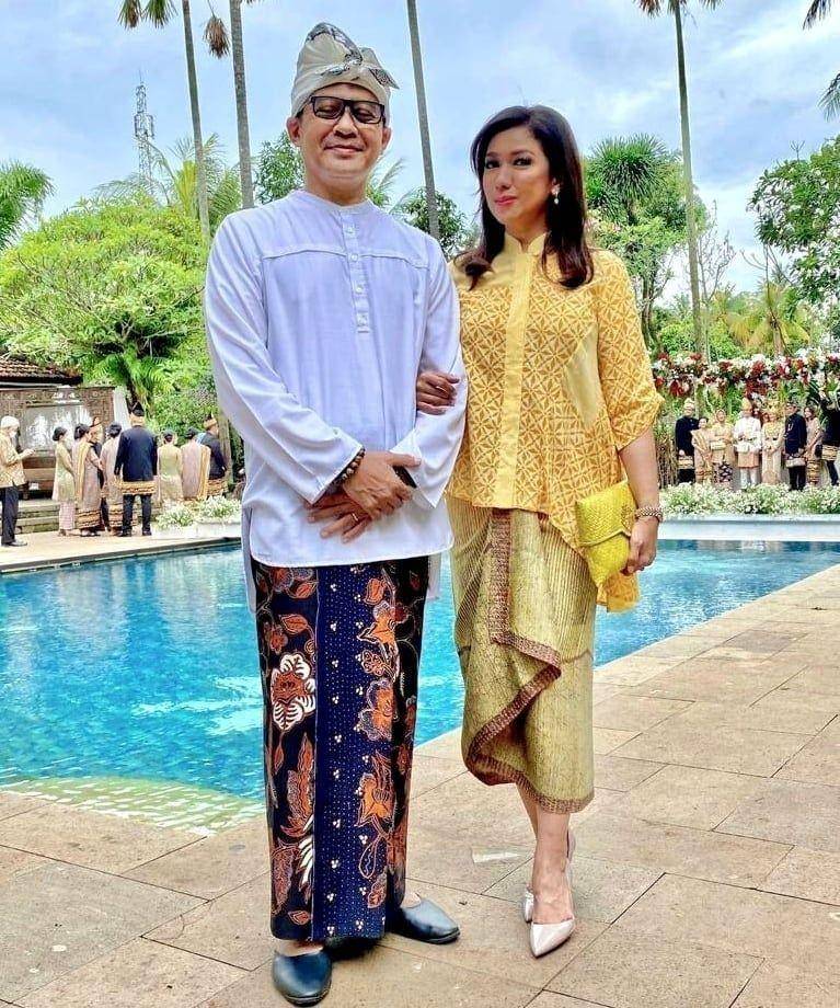Kebaya dan Batik ala Fifi Aleyda Yahya (instagram.com/fifialeydayahya)
