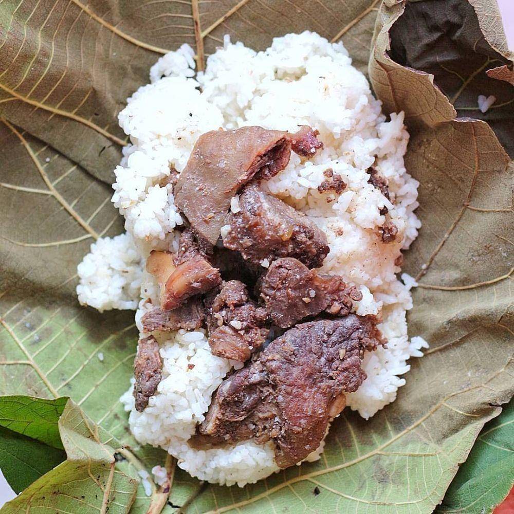 Ilustrasi bagian dalam nasi jangkrik (instagram.com/kuduskulineran)