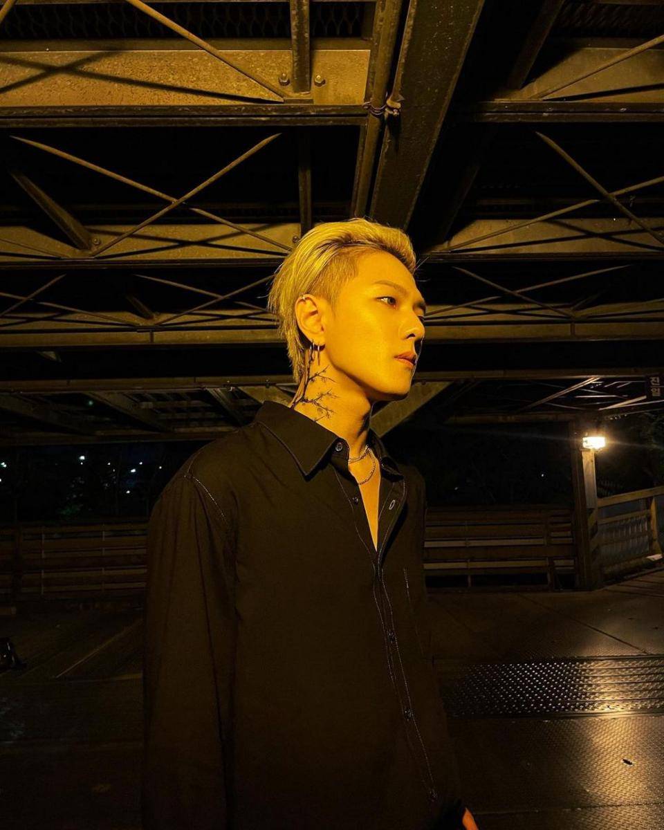 DK (instagram.com/_dong_ii)
