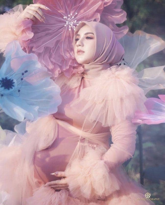 Maternity shoot anak kedua Irish Bella. (instagram.com/_irishbella_)