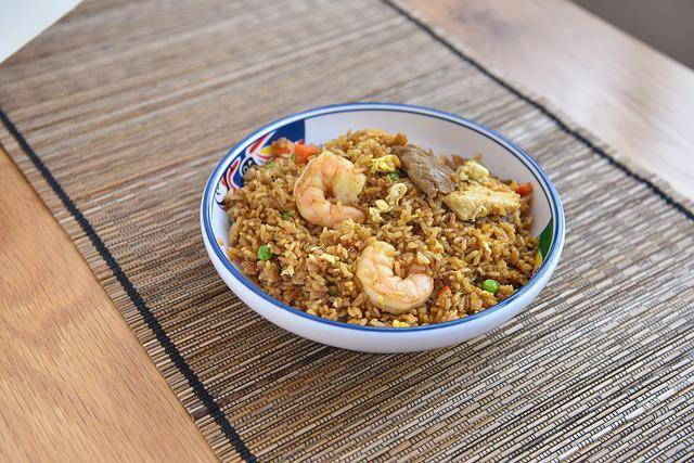 ilustrasi nasi goreng seafood (pixabay.com/Sunday133)