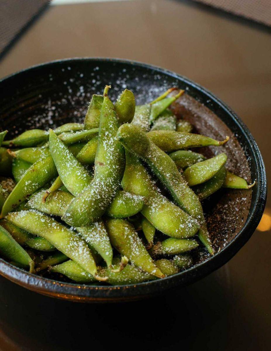 green bean edamame (pexel.com/Valeria Boltneva)