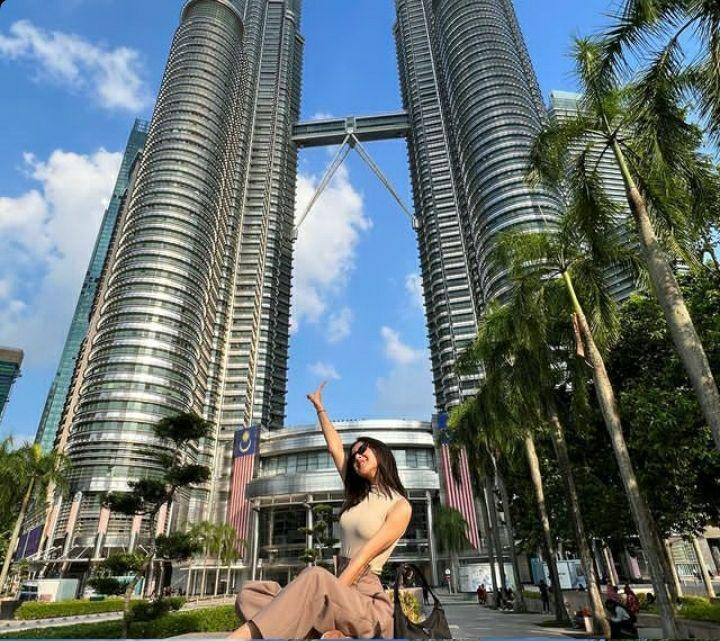 Potret Keisya Levronka di Malaysia. Instagram.com/keisyalevronka