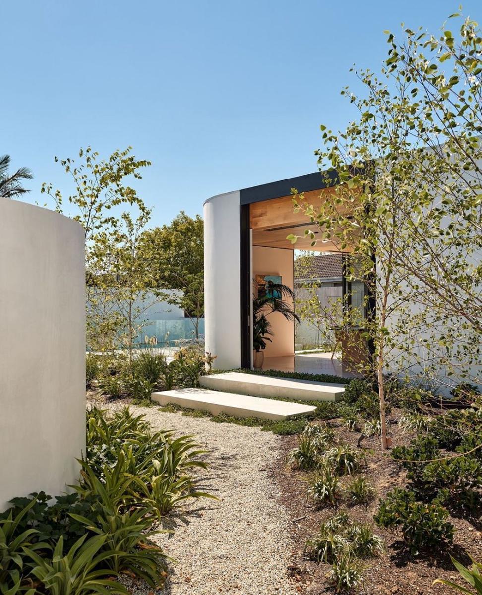 taman minimalis (instagram.com/thedesignfiles)