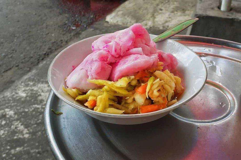7 Kuliner Nyeleneh yang Diam-diam Banyak Penggemarnya