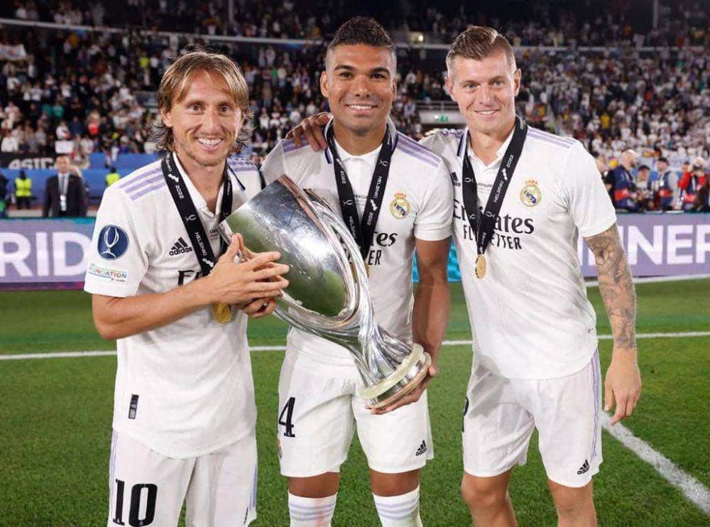 Luka Modric, Casemiro, dan Toni Kroos (twitter.com/Casemiro)