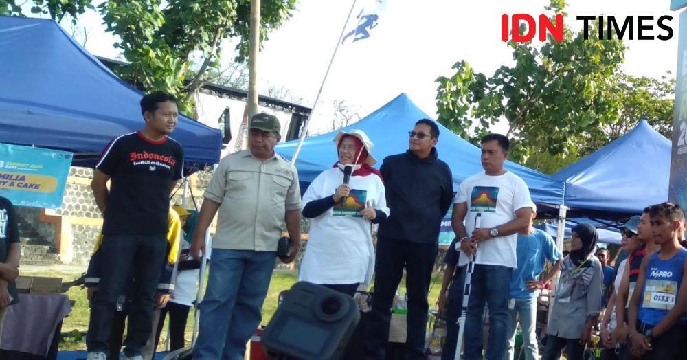 Direktur Utama Badan Otorita Borobudur, Indah Juanita (pegang mik).(IDN Times/Daruwaskita)