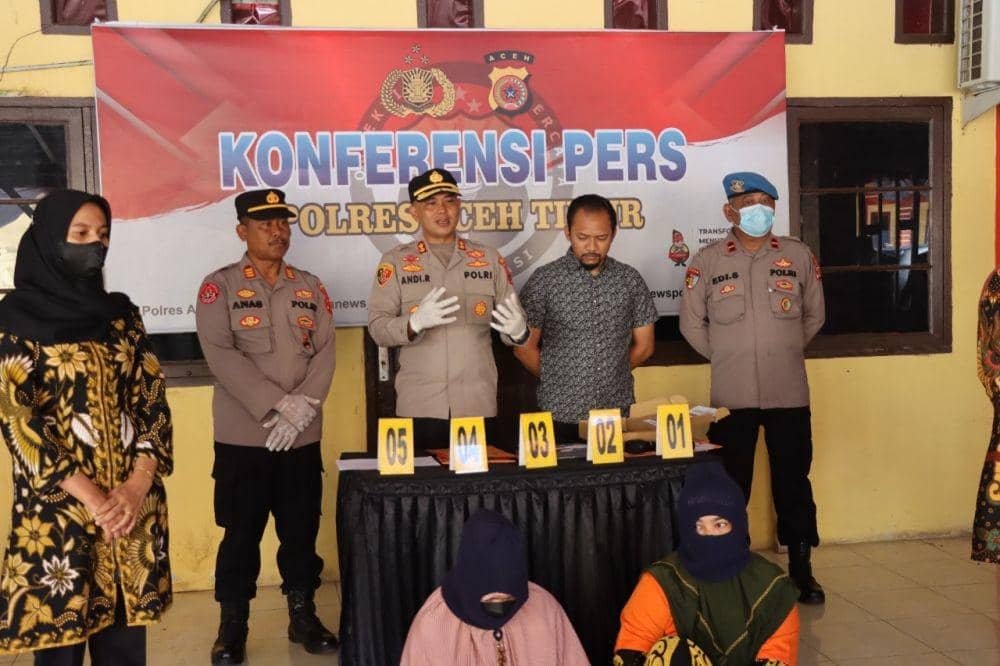 Polres Aceh Timur gelar konferensi pers terkait temuan senjata api rakitan jenis pistol di Lapas Kelas II B Idi, Kabupaten Aceh Timur. (Dokumentasi Humas Polres Aceh Timur untuk IDN Times)