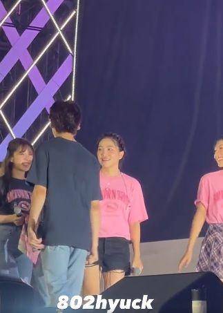 Mark Yeri SMTOWN 2022. (https://twitter.com/802hyuck)