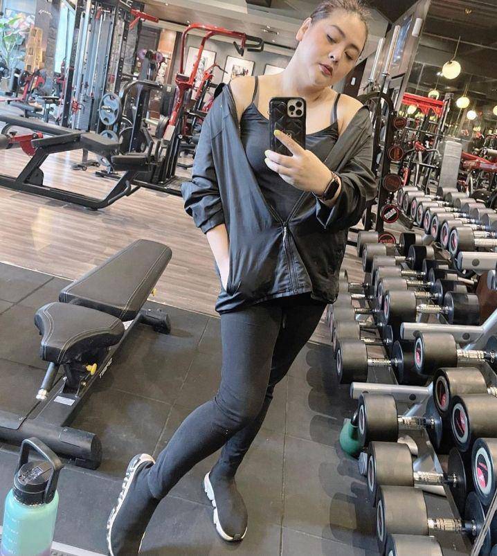 Audy Item (instagram.com/audyitem)