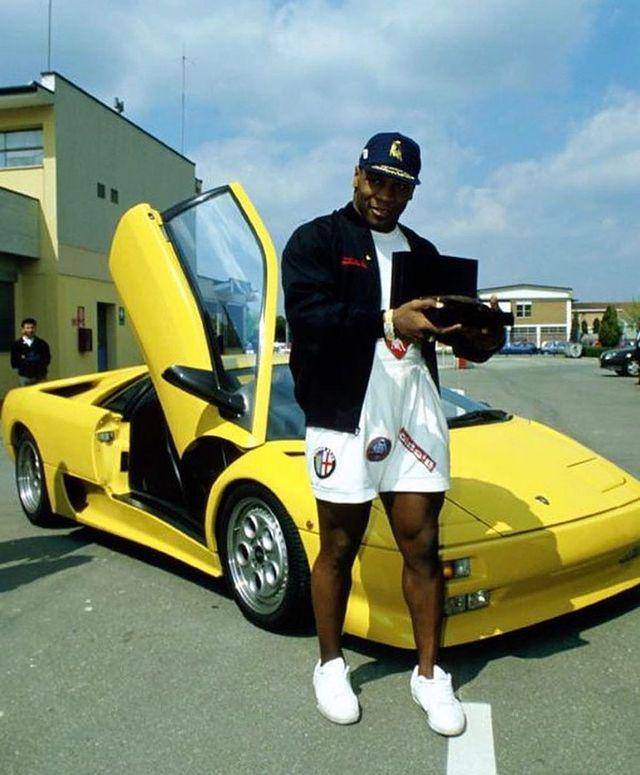 Mike Tyson (instagram.com/miketyson)