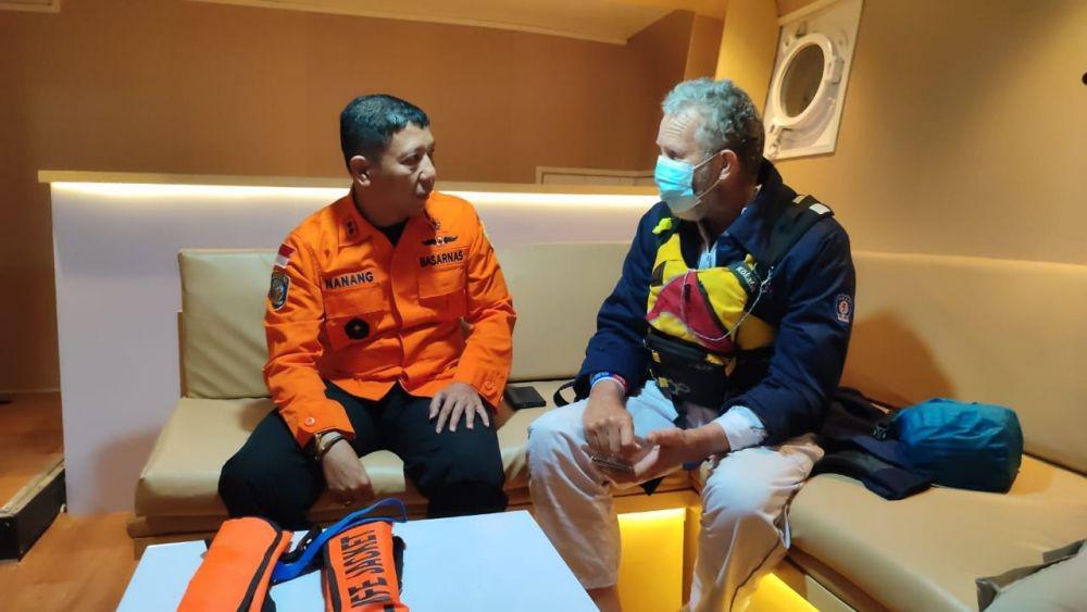 SAR Mataram Evakuasi WNA Australia yang Hanyut hingga Samudra Hindia