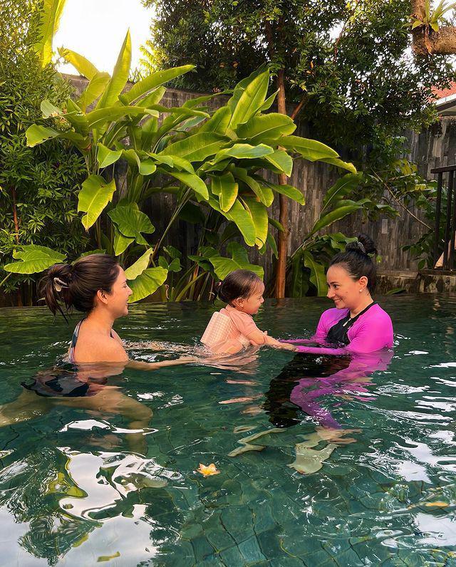 Momen Chloe bersama Jessica di Bali (instagram.com/asmirandah89)