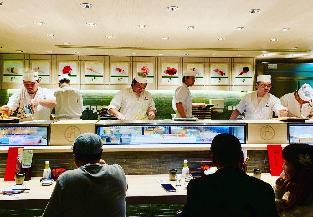 Sushino midori ginza (instagram.com/waiyeeman)
