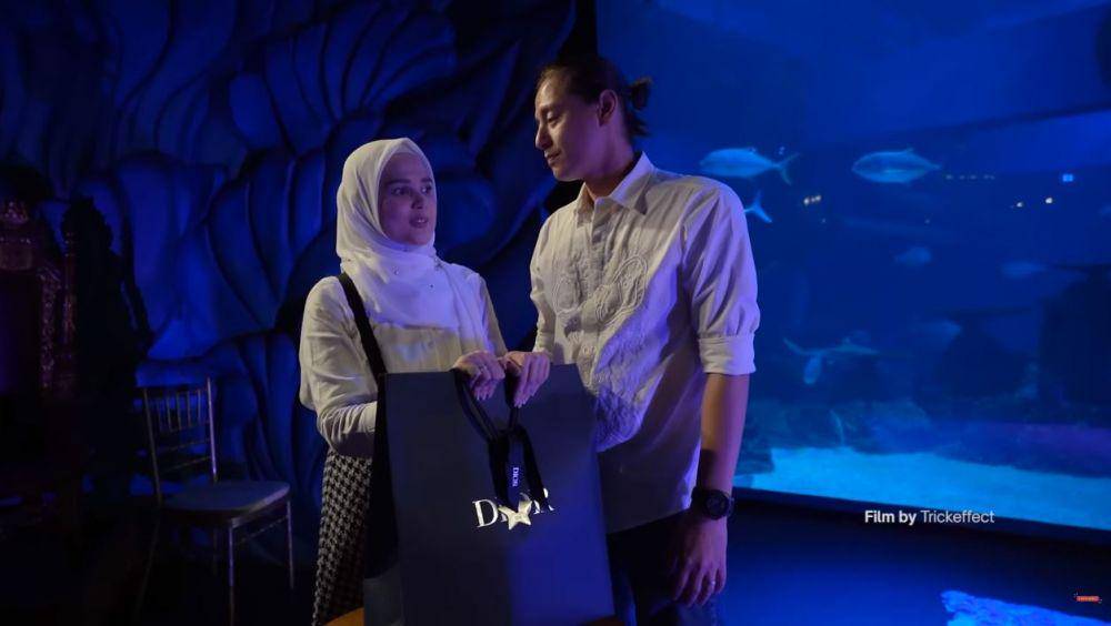 ulang tahun pernikahan Cut Meyriska dan Roger (youtube.com/RogerChika Journey)