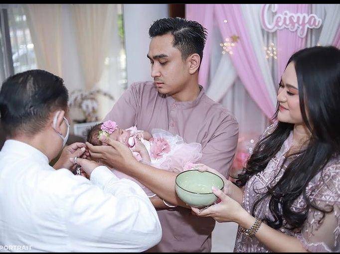 Akikah lutfi (instagram.com/nadyaindry)