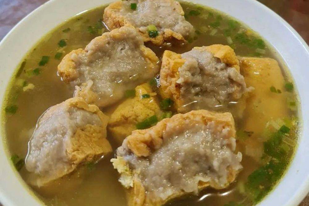 tahu bakso ayam kuah (instagram.com/mira_rach)