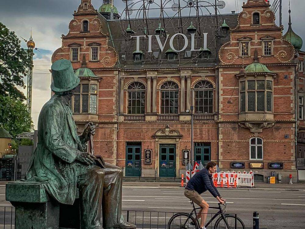 potret Tivoli Gardens (instagram.com/iamsakibakhter)