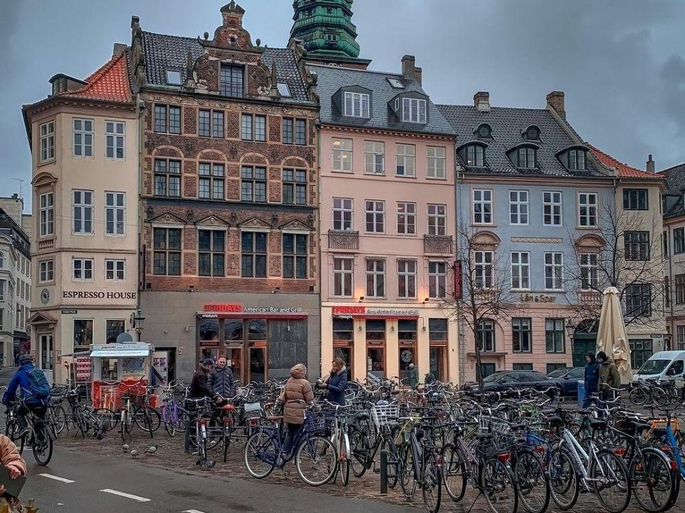 9 Fakta Menarik Kopenhagen, Warganya Gemar Bersepeda