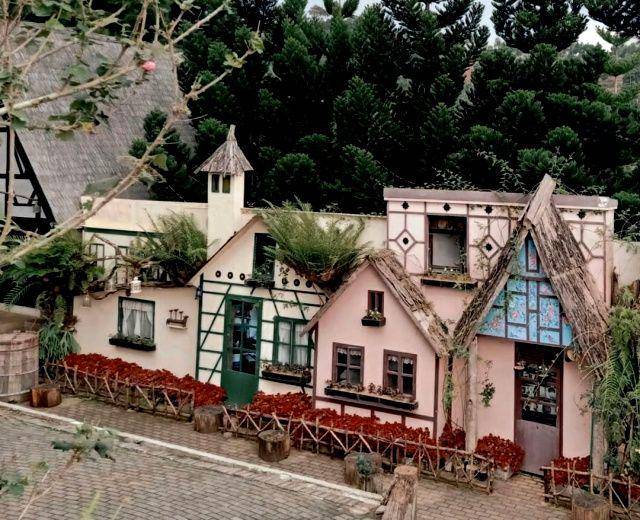 Farmhouse Lembang tempat wisata di Bandung