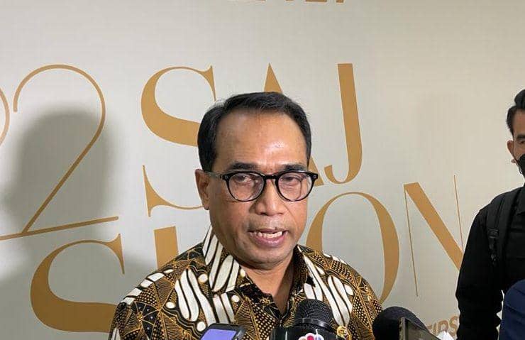Menhub Budi Minta PPn di Tiket Pesawat Dihapus